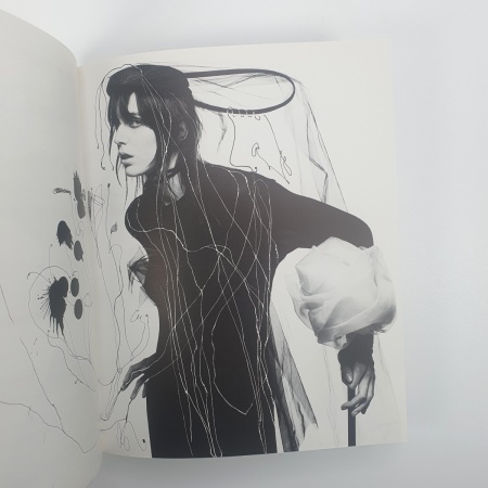 Yohji Yamamoto ''Rewind / Forward'' - 238 Fashion Pictures, 1995-2000