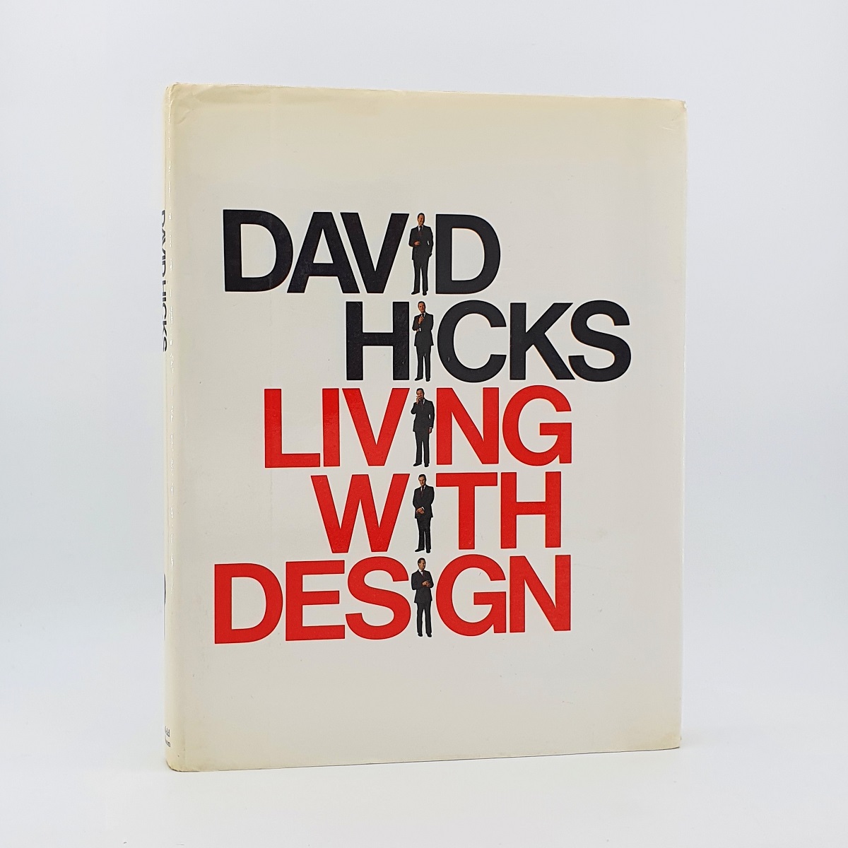 David Hicks. Living with Design