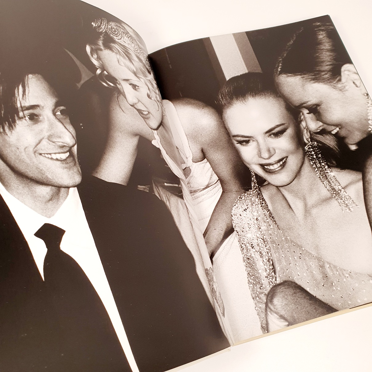 Mario Testino. Let Me In! | Beaux Books